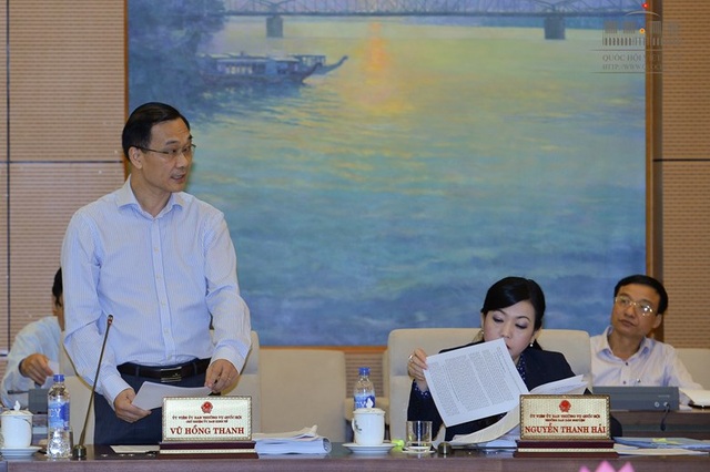 DNNN kém hiệu quả vẫn chỉ lương rất cao, chủ yếu cho lãnh đạo - 1 Chủ nhiệm UB Kinh tế đề nghị Chính phủ báo cáo cụ thể nhiều vấn đề về DNNN như việc xử lý nợ, việc cổ phần hóa, việc mua bán, sử dụng vốn nhà nước...