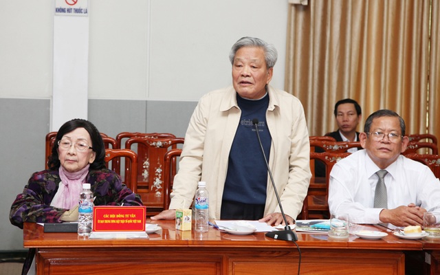 Người đứng đầu phải là “ông Bao Công” mới thấu đáo tâm tư người dân - 2 Ông Nguyễn Túc cho rằng, để lắng nghe, nắm bắt được thấu đáo tâm tư của người dân, người đứng đầu phải có tâm, có tầm.