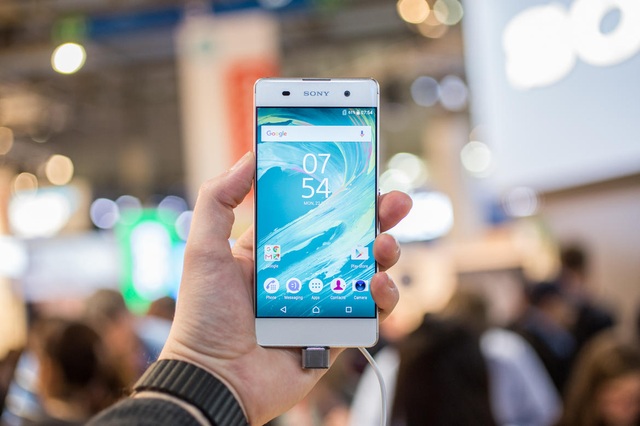 Điểm danh những smartphone tầm trung gây "sóng gió" trong năm 2016 - 3 Điểm danh những smartphone tầm trung gây "sóng gió" trong năm 2016 - 3