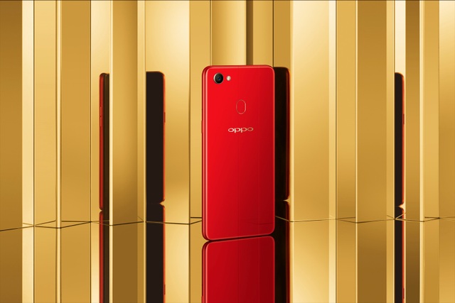 OPPO F9 là sản phẩm điện thoại người Việt tìm kiếm nhiều nhất trên Google trong năm 2018 - 6 OPPO F7 Đỏ Ánh Dương gây ấn tượng mạnh với màu sắc bắt mắt