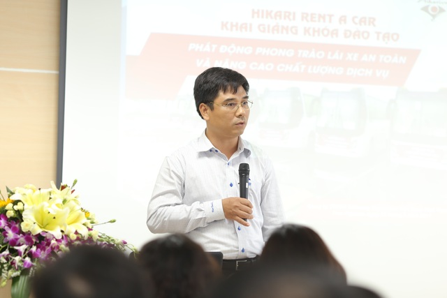 Khai giảng khóa: “An toàn giao thông, nâng cao chất lượng dịch vụ” - 3 Ông Nguyễn Xuân Thủy - Phó vụ trưởng Vụ vận tải, Bộ giao thông Vận tải phát biểu tại buổi khai giảng