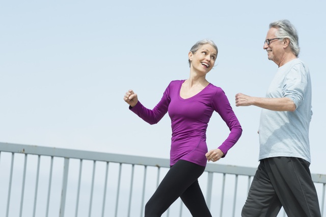 Vận động thường xuyên giúp cơ thể tránh được những tác nhân gây bệnh xương khớp