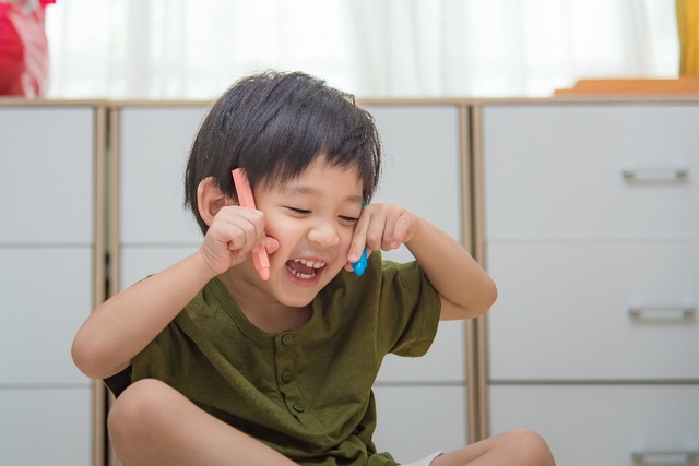 Bí quyết nuôi dưỡng giấc ngủ ngon cho trẻ - 1 Trước giờ đi ngủ cần giữ tinh thần trẻ thoải mái