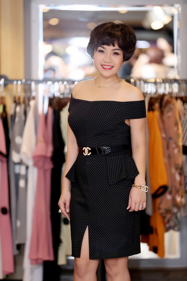 Kỳ Duyên tái xuất sau vụ đạp xe đi từ thiện bị ném đá - 5 Kỳ Duyên tái xuất sau vụ đạp xe đi từ thiện bị ném đá - 5