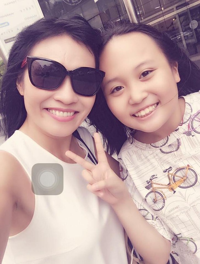 Phương Thanh bất ngờ công khai hình ảnh con gái sau 11 năm giấu kín - 1 Phương Thanh bất ngờ công khai hình ảnh con gái sau 11 năm giấu kín - 1