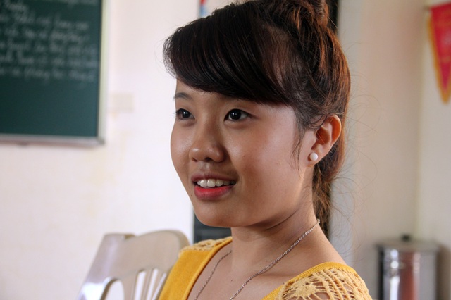 Những “bông hoa” rực sáng nơi rốn lũ - 3 Những “bông hoa” rực sáng nơi rốn lũ - 3