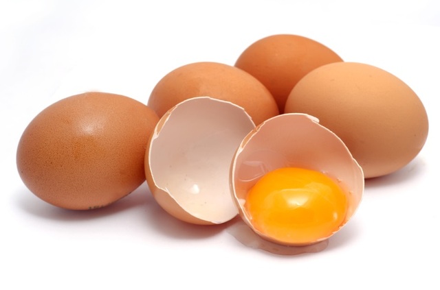 Cảnh báo nguy cơ sức khỏe từ sở thích ăn trứng lúc nhỏ - 1