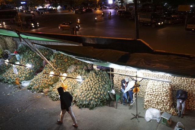Hà Nội trong đêm gió lạnh tràn về - 12 Hà Nội trong đêm gió lạnh tràn về - 12