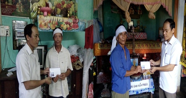 Quỹ Nhân ái hỗ trợ 2 triệu đồng đến mỗi gia đình có người gặp nạn trong mưa lũ tại Quảng Bình - 6 Chia sẻ cùng hai gia đình nạn nhân Nguyễn Thị Tứ và Nguyễn Thị Dương