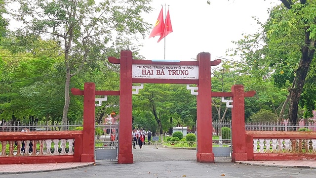 Thất lạc 37 bằng tốt nghiệp THCS của học sinh ở trường cấp 3 - 1 Trường THPT Hai Bà Trưng
