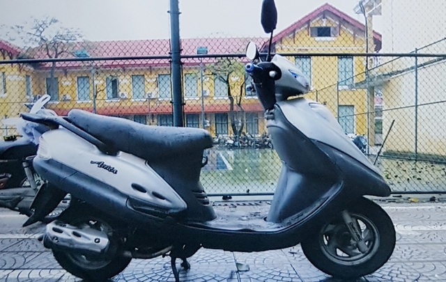 Vụ cướp ngân hàng ở Huế: Tìm thấy tang vật gây án vứt tại chợ - 1 Vụ cướp ngân hàng ở Huế: Tìm thấy tang vật gây án vứt tại chợ - 1