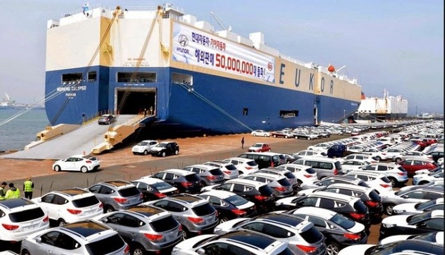 Thuế tăng đã khiến người Việt giảm cơn khát xe sang nhập khẩu