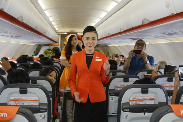 Rộn ràng không khí Noel trên máy bay của Jetstar Pacific - Ảnh 2. Rộn ràng không khí Noel trên máy bay của Jetstar Pacific - Ảnh 2.