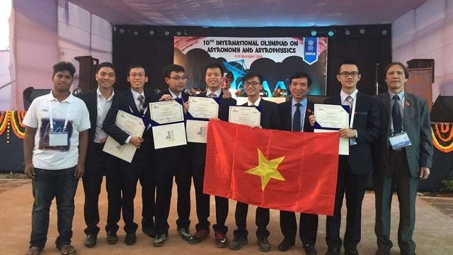 Việt Nam giành HCB Olympic quốc tế về Thiên văn học và Vật lý thiên văn - 1 Việt Nam giành HCB Olympic quốc tế về Thiên văn học và Vật lý thiên văn - 1