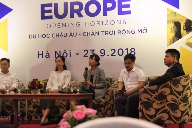 Cựu du học sinh chia sẻ “bí kíp” kiếm tiền, tiêu tiền ở châu Âu - 2 Chị Nguyễn Minh Châu (cựu du học sinh Bồ Đào Nha) đang chia sẻ về cách quản lý tài chính.