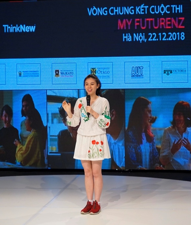 Nữ sinh Hòa Bình tự tin hùng biện tiếng Anh, giành vé đến New Zealand trải nghiệm - Ảnh 4. Nữ sinh Hòa Bình tự tin hùng biện tiếng Anh, giành vé đến New Zealand trải nghiệm - Ảnh 4.