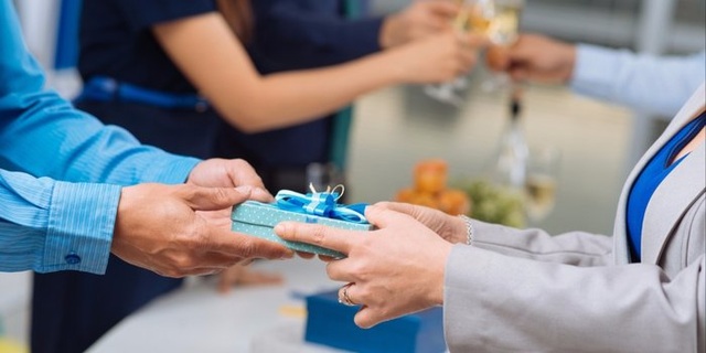 Đã tìm thấy món quà hoàn hảo cho Trung Thu! - 1 Chọn quà Trung Thu chẳng dễ như ta tưởng