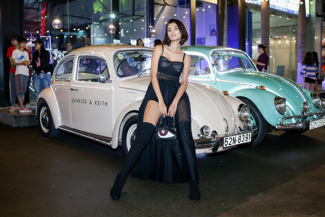 Angela Phương Trinh đầy gợi cảm và nóng bỏng trong một sự kiện thời trang - 6 Người mẫu Cao Thiên Trang cá tính