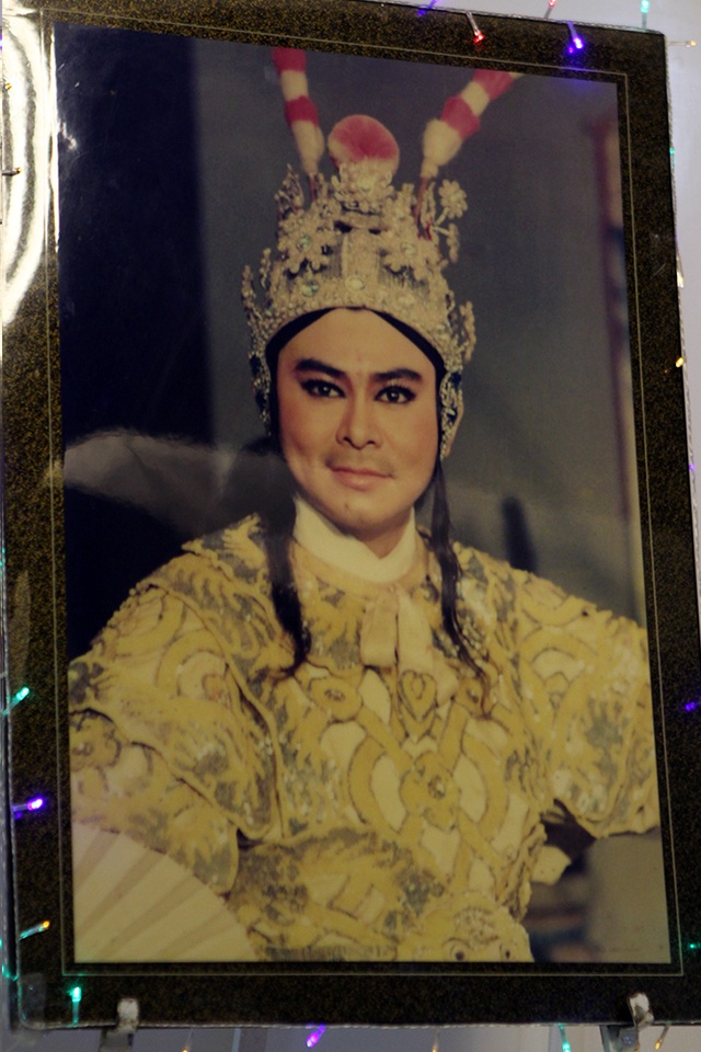 NSND Bạch Tuyết, Lệ Thủy viếng NSND Thanh Tòng trong đêm - 3 Hình ảnh oai nghiêm, cương trực trên sân khấu là một trong những dấu ấn đặc biệt của khán giả đối với NSND Thanh Tòng.