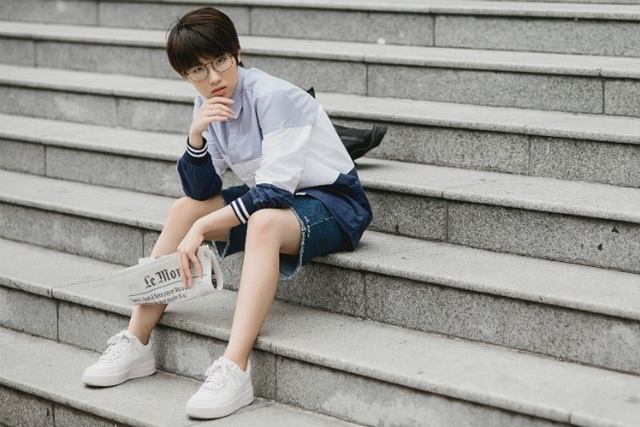 Những cô nàng "xinh trai" hút fan nhất showbiz Việt - 15 Tiên Cookie dần thay đổi và định hình phong cách mới của mình là tomboy và mạnh mẽ.