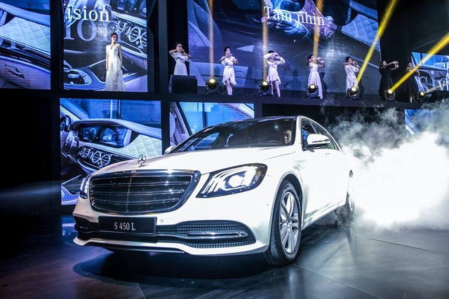 GLC200 và S450 Luxury xuất hiện ở sự kiện lớn nhất trong năm của Mercedes-Benz ở Hà Nội - 6 …đóng vai trò “vedette” tại Fascination 2018