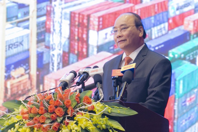 FLC triển khai dự án 5.300 tỷ đồng tại Hải Phòng - 2
Thủ tướng Chính phủ Nguyễn Xuân Phúc phát biểu tại hội nghị