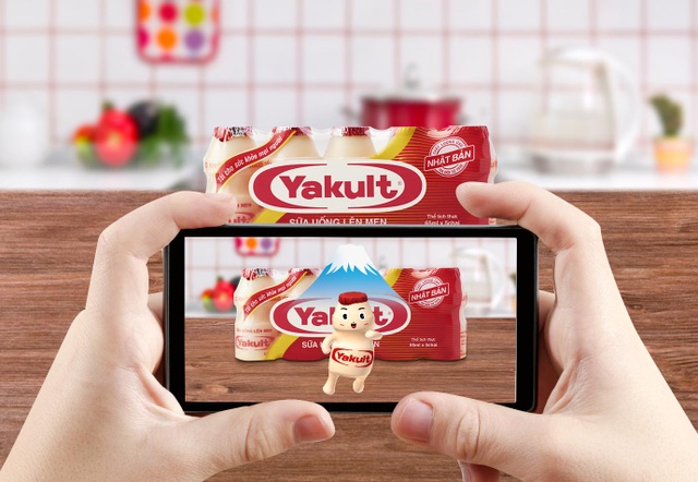 Ar- Công nghệ tương tác ảo đang chinh phục thế giới - 3
Yakult đã ứng dụng thành công công nghệ AR vào việc đóng gói sản phẩm.