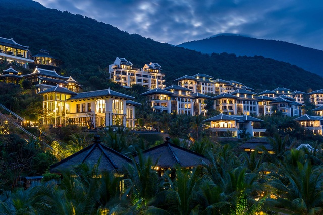 InterContinental Danang Sun Peninsula Resort giành 4 giải thưởng du lịch danh giá - 2 InterContinental Danang Sun Peninsula Resort giành 4 giải thưởng du lịch danh giá - 2