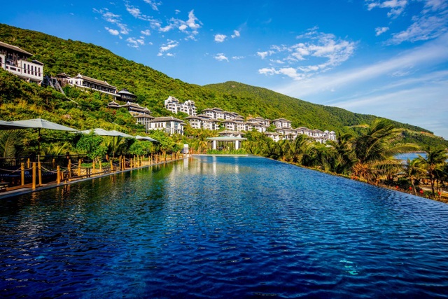 InterContinental Danang Sun Peninsula Resort giành 4 giải thưởng du lịch danh giá - 4 InterContinental Danang Sun Peninsula Resort giành 4 giải thưởng du lịch danh giá - 4