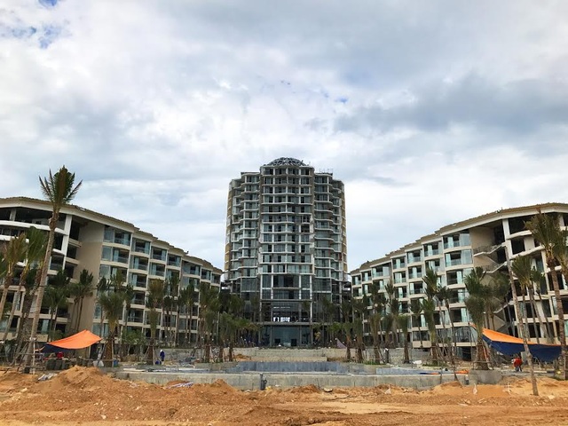 Lợi thế của bất động sản nghỉ dưỡng Phú Quốc - 3 Tiến độ xây dựng tổng thể của InterContinental Phu Quoc Long Beach Resort & Residences đã hoàn thành tới hơn 70%