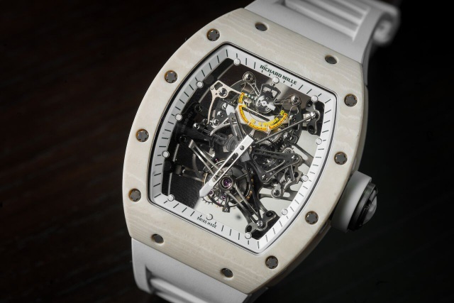 Richard Mille G-Sensor: Khi Grand Complications và Công nghệ hiện đại hòa làm một - 4 RM 38-01 Bubba Watson Limited 50 chiếc – chiếc đồng hồ có thang đo lực cao nhất trong cả 4 mẫu đồng hồ G-Sensor của Richard Mille. RM 38-01 có khả năng đo được tới 20 Gs thay vì 6 Gs, vượt trội hơn hẳn so với 3 mẫu đồng hồ còn lại.