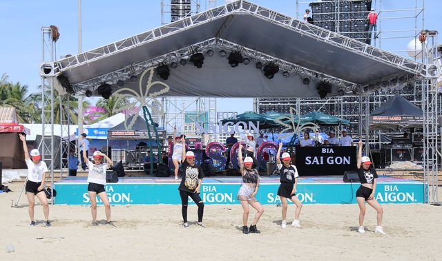 Beach festival – Đại nhạc hội âm nhạc bãi biển độc đáo nhất năm 2017 - 3 Beach festival – Đại nhạc hội âm nhạc bãi biển độc đáo nhất năm 2017 - 3