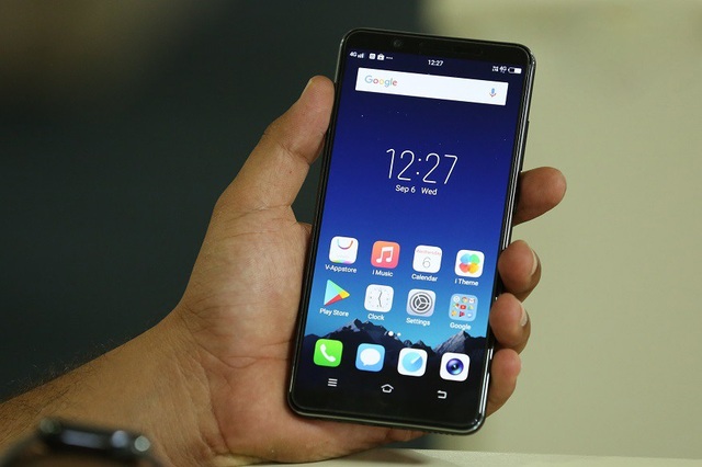 Điểm danh "bộ tứ vô cực" trong thế giới smartphone tầm trung - 4 Điểm danh "bộ tứ vô cực" trong thế giới smartphone tầm trung - 4