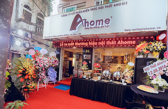 Lễ ra mắt thương hiệu nội thất Ahome là một sự kiện đáng mong chờ trong năm, hứa hẹn sự xuất hiện của những bộ sản phẩm nội thất đẳng cấp, được chăm chút đến từng chi tiết.