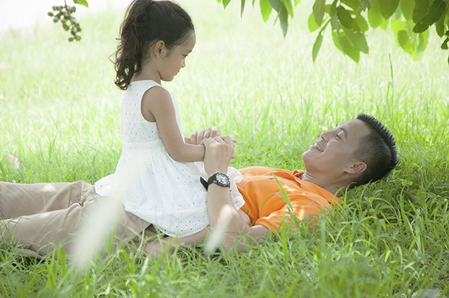 Ngôi nhà của cha và những dấu vân tay - 2 Ngôi nhà của cha và những dấu vân tay - 2