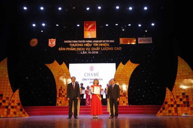 Công ty TNHH Chame' đạt Top 10 sản phẩm chất lượng cao năm 2018 - 4 Chương trình Thương hiệu tín nhiệm - Sản phẩm, dịch vụ chất lượng cao lần VI – 2018 ghi nhận sự nỗ lực về chất lượng và sản phẩm, dịch vụ của thương hiệu Chame