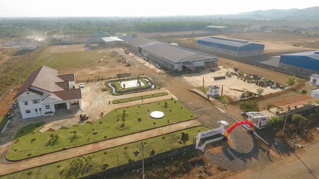 Công ty Minh Long Sang Trọng: DN tiên phong hàng đầu trong sản xuất nội thất gỗ tự nhiên nguyên khối - 1 Công ty Minh Long Sang Trọng: DN tiên phong hàng đầu trong sản xuất nội thất gỗ tự nhiên nguyên khối - 1