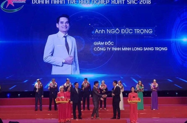 Công ty Minh Long Sang Trọng: DN tiên phong hàng đầu trong sản xuất nội thất gỗ tự nhiên nguyên khối - 3 Công ty Minh Long Sang Trọng: DN tiên phong hàng đầu trong sản xuất nội thất gỗ tự nhiên nguyên khối - 3