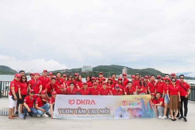 Sau teambuilding Đà Nẵng, DKRA Vietnam rầm rộ tuyển quân - 3 Tháng 6/2018, đoàn DKRA Vietnam trải nghiệm Đài Loan, nơi được mệnh danh là “con rồng Châu Á” với sự phát triển kinh tế vượt bậc.