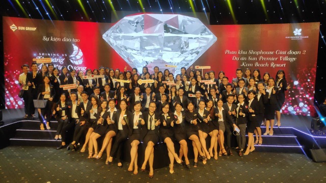 SmartRealtors - Cánh tay nối dài của bất động sản nghỉ dưỡng Sun Group - 1
Lực lượng SmartRealtors & Partners tham gia dự án Sun Group