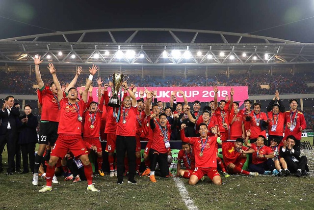 Đội tuyển Việt Nam hiện thức hoá ước mơ vô địch sau 10 năm chờ đợi