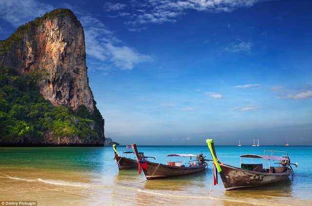 Báo nước ngoài giới thiệu nên đến Việt Nam vào tháng 10 - 4 Báo nước ngoài giới thiệu nên đến Việt Nam vào tháng 10 - 4