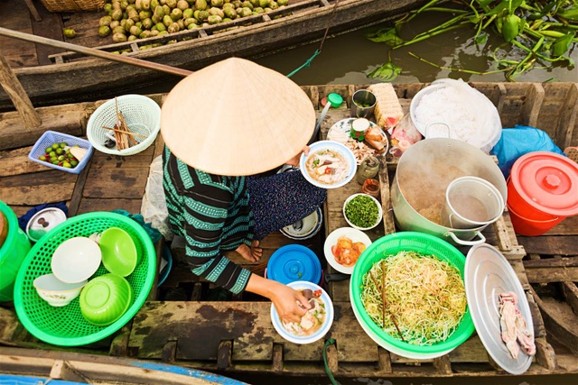 Việt Nam nằm trong top 10 điểm đến cho chuyến du lịch trăng mật giá rẻ - 1 Việt Nam nằm trong top 10 điểm đến cho chuyến du lịch trăng mật giá rẻ - 1