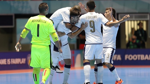 Tuyển futsal Italia dự World Cup 2016 với 10 cầu thủ từng sang Việt Nam - 1 Trong thành phần đội tuyển Italia dự VCK World Cup futsal 2016, có đến 10 cầu thủ từng đá giao hữu với Việt Nam năm 2012
