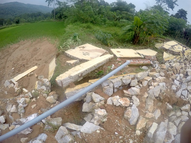 Nghệ An: Công trình trường học hơn 40 tỷ nghi bị bớt xén? - 17 Nghệ An: Công trình trường học hơn 40 tỷ nghi bị bớt xén? - 17