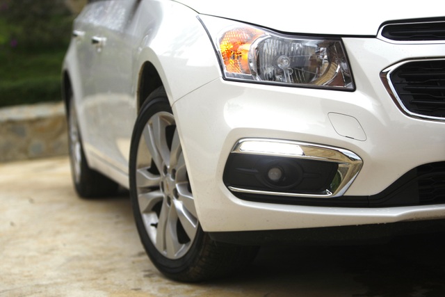 Chevrolet Cruze - Cú hích của GM - 7 Chevrolet Cruze - Cú hích của GM - 7
