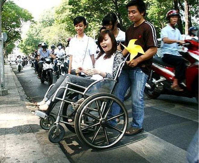 Chung tay “vẽ” bản đồ cho người khuyết tật bước ra xã hội! - 24 Chung tay “vẽ” bản đồ cho người khuyết tật bước ra xã hội! - 24