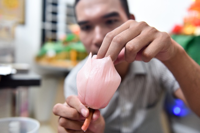 Chàng trai 8x bỏ công việc ngàn đô và hành trình đi tìm hoa sen “bất tử” - 9 Chàng trai 8x bỏ công việc ngàn đô và hành trình đi tìm hoa sen “bất tử” - 9