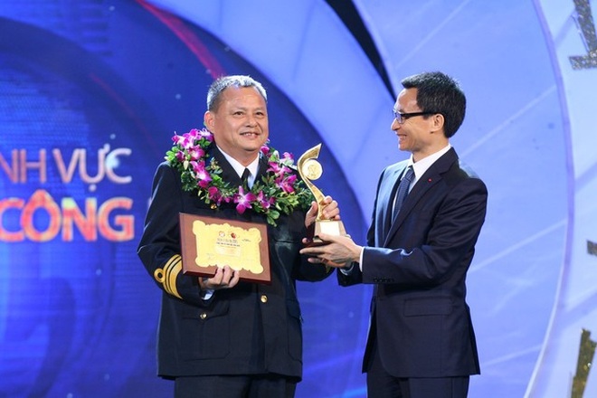 Giải thưởng Nhân tài Đất Việt lan toả, thắp sáng mầm cây tương lai suốt gần hai thập kỷ - 10 Giải thưởng Nhân tài Đất Việt lan toả, thắp sáng mầm cây tương lai suốt gần hai thập kỷ - 10