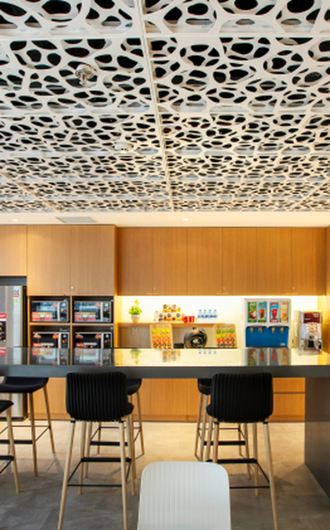 Nestlé chi 3 triệu USD làm “tổ chim nhỏ” thu hút tài năng trẻ - 7